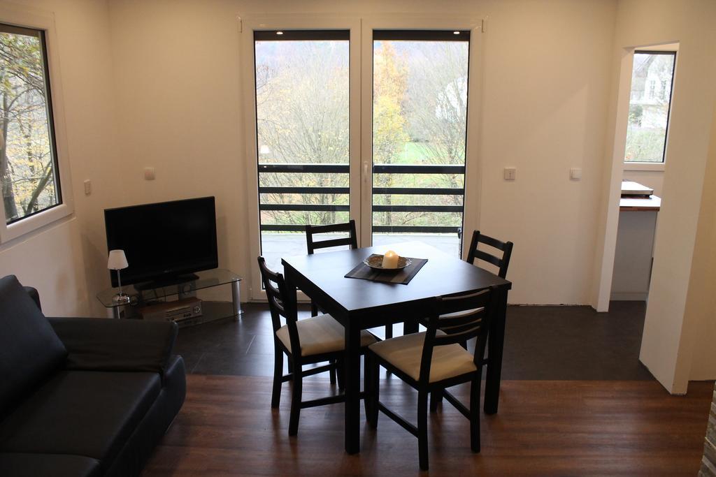 Ferienhaus Refugium Sessenbach Ruang foto